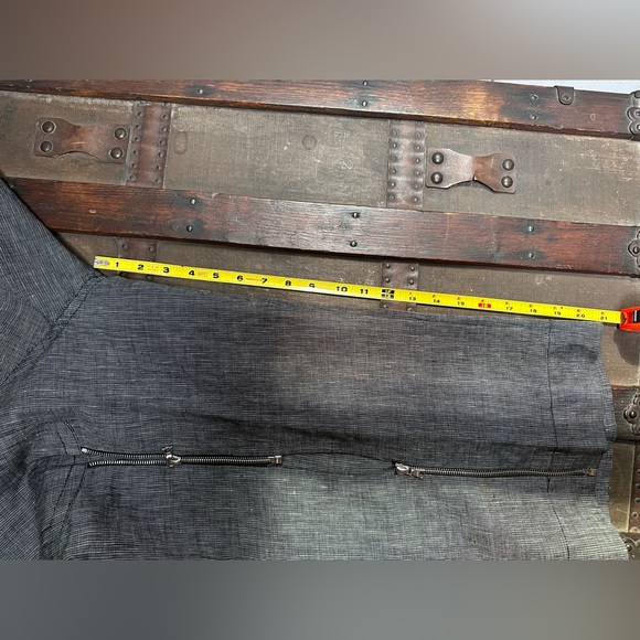 Marc Jacobs Linen High Waisted Cropped Pants with Back Zippers, size 8 - Picture 12 of 12